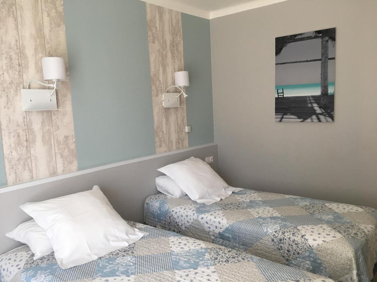 Logis Hotel Le Clement V Roquemaure  Εξωτερικό φωτογραφία