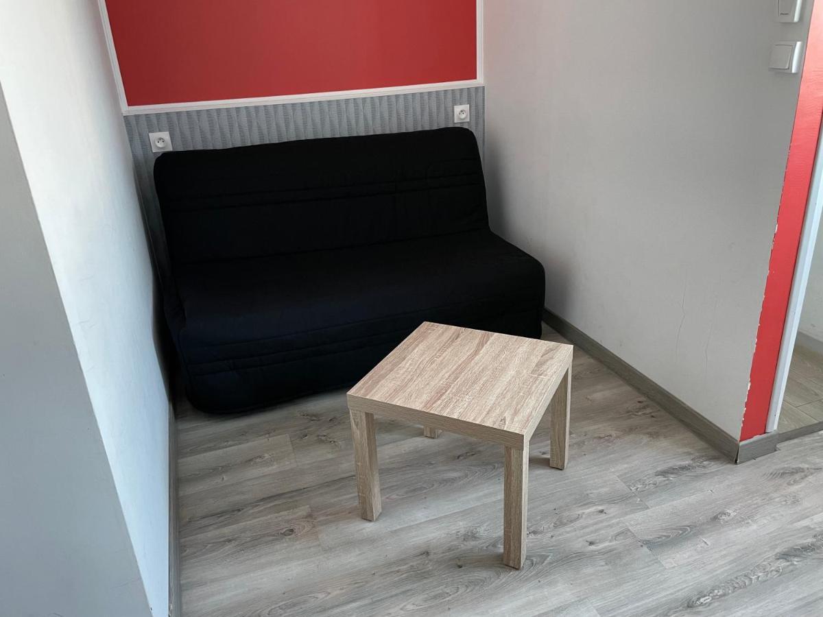 Logis Hotel Le Clement V Roquemaure  Εξωτερικό φωτογραφία